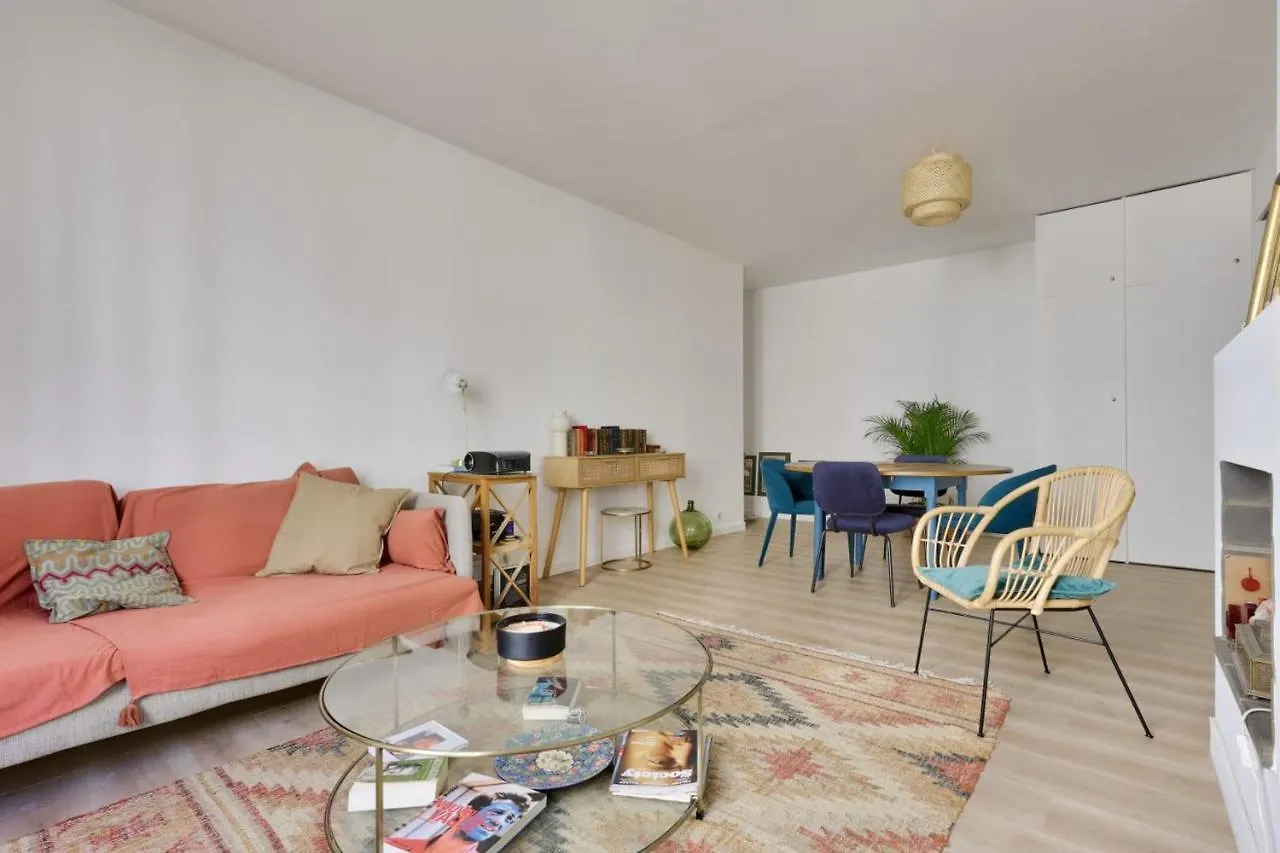 Beautiful Apartment For 5 - Rue Oberkampf Paris 0*,  France