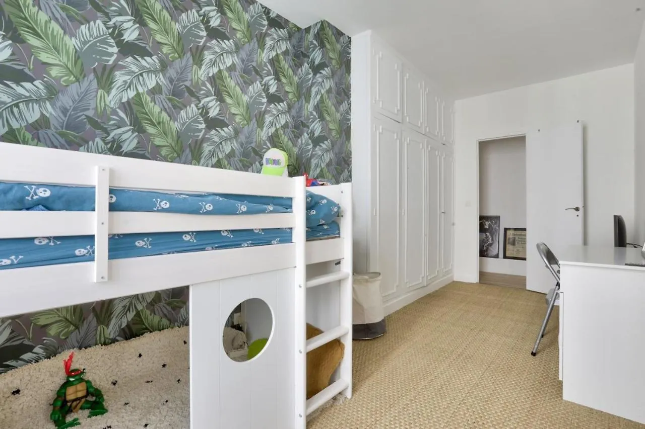 Beautiful Apartment For 5 - Rue Oberkampf Paris 0*,  France